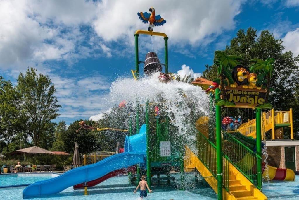Camping De Pallegarste Chalet 119 Marienberg Εξωτερικό φωτογραφία
